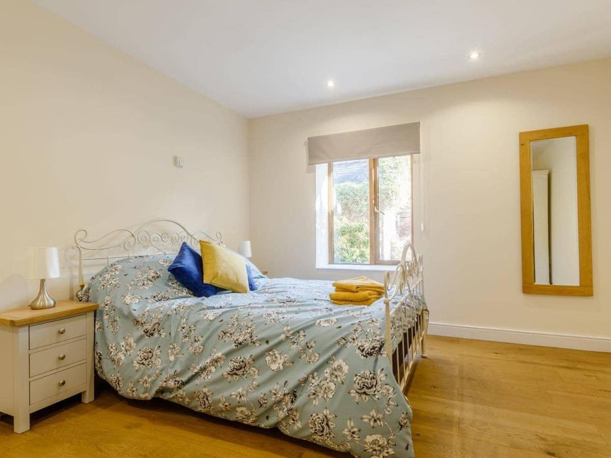 White Horse Farm Villa Абъргавени Екстериор снимка